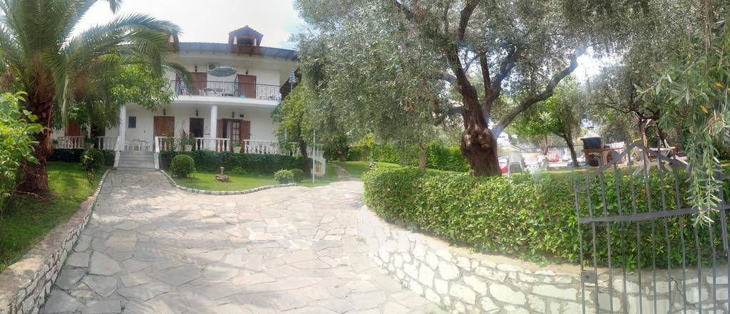 Viki Studios And Apartments Skala Potamias  Esterno foto